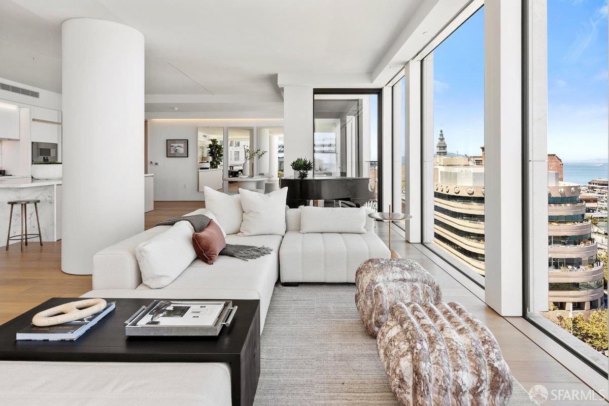 Detail Gallery Image 10 of 73 For 1 Steuart Ln #801,  San Francisco,  CA 94105 - 3 Beds | 3 Baths