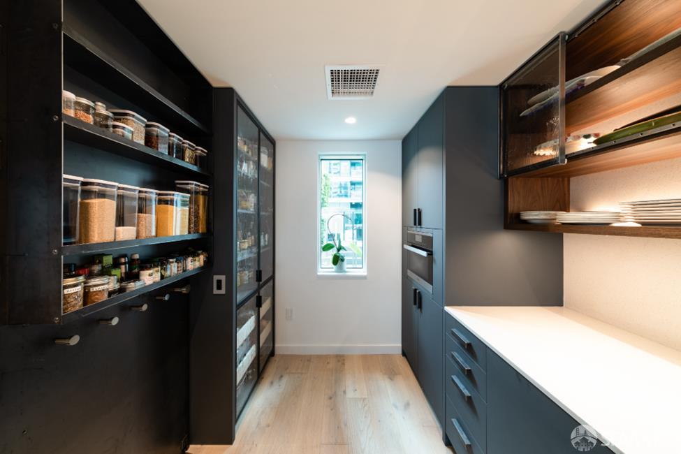 Detail Gallery Image 4 of 37 For 489 Harrison St #404,  San Francisco,  CA 94105 - 3 Beds | 2/1 Baths