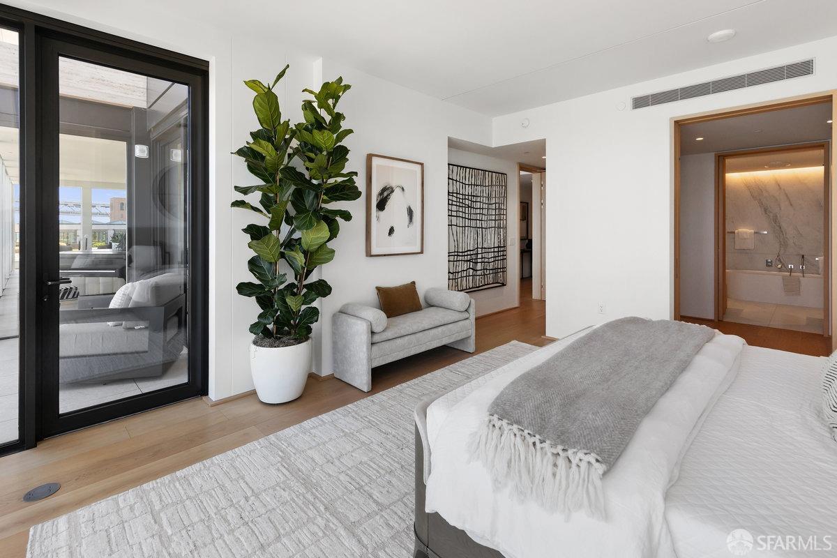 Detail Gallery Image 36 of 73 For 1 Steuart Ln #801,  San Francisco,  CA 94105 - 3 Beds | 3 Baths