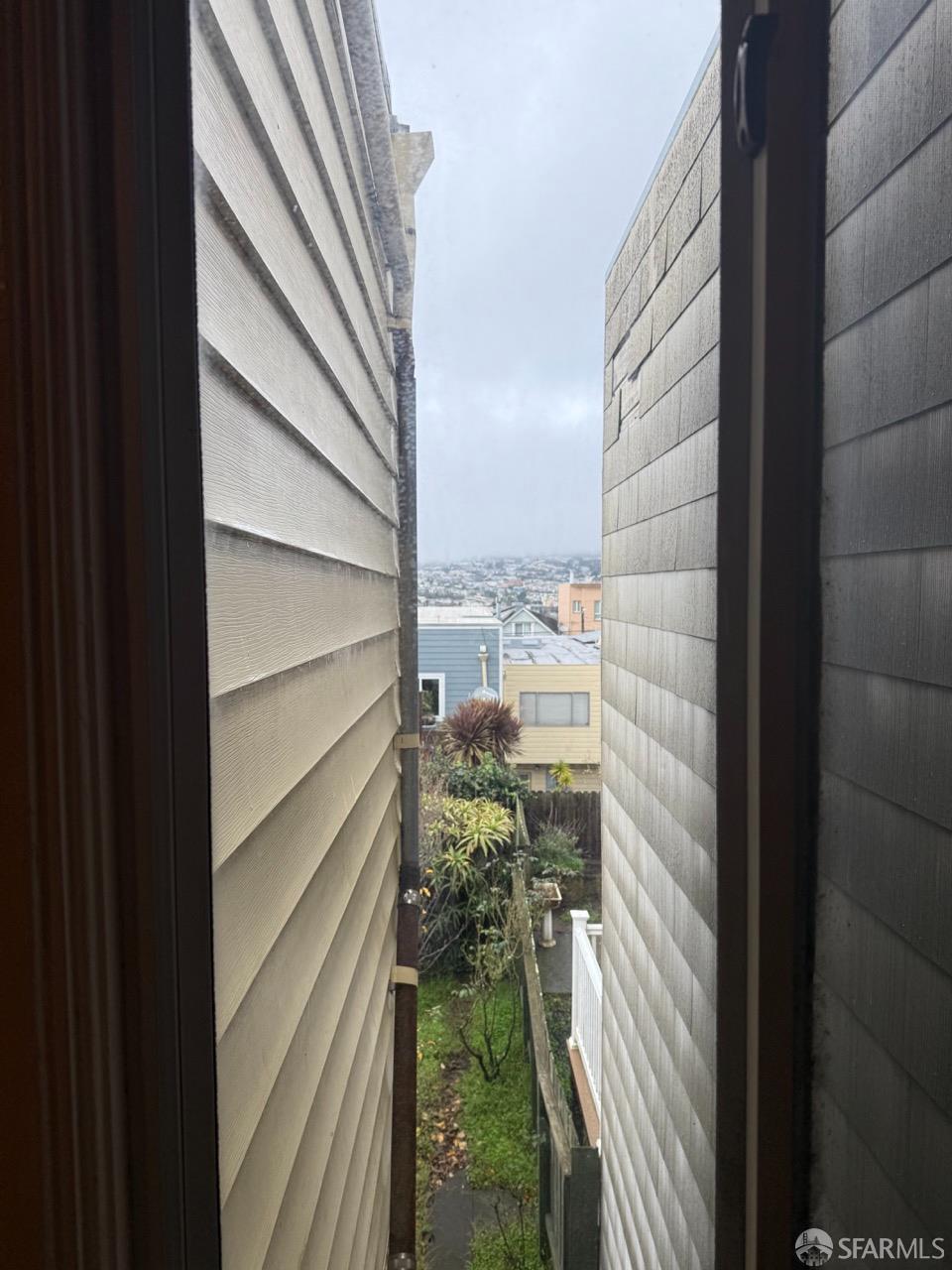 Detail Gallery Image 24 of 48 For 436 Edinburgh St, San Francisco,  CA 94112 - 0 Beds | 1 Baths