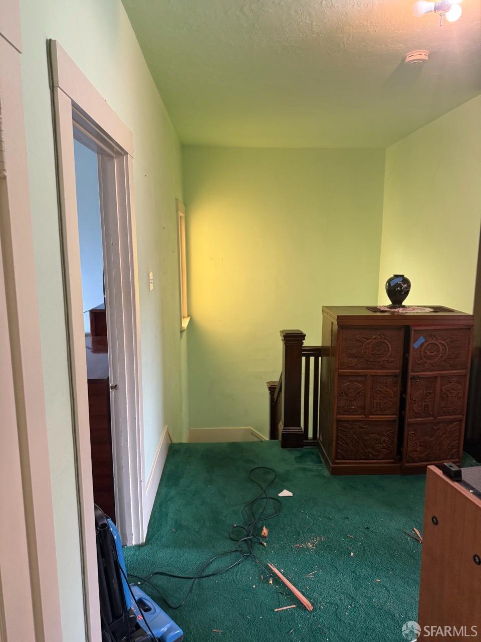 Detail Gallery Image 12 of 48 For 436 Edinburgh St, San Francisco,  CA 94112 - 0 Beds | 1 Baths