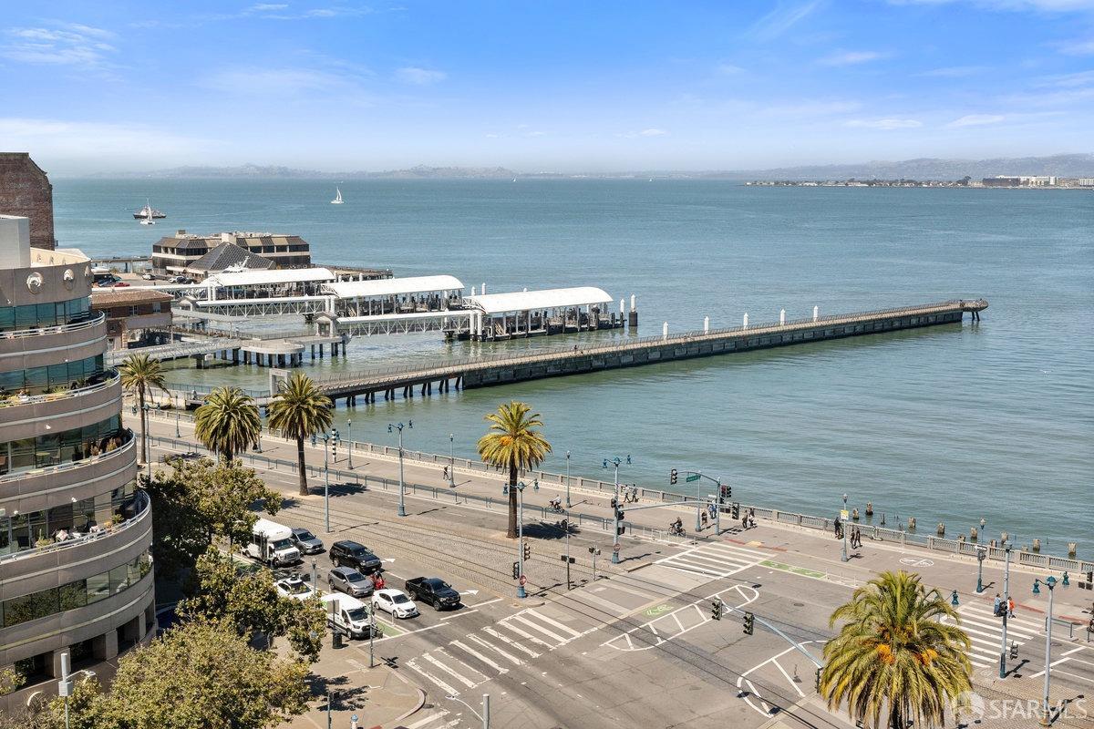 Detail Gallery Image 12 of 73 For 1 Steuart Ln #801,  San Francisco,  CA 94105 - 3 Beds | 3 Baths
