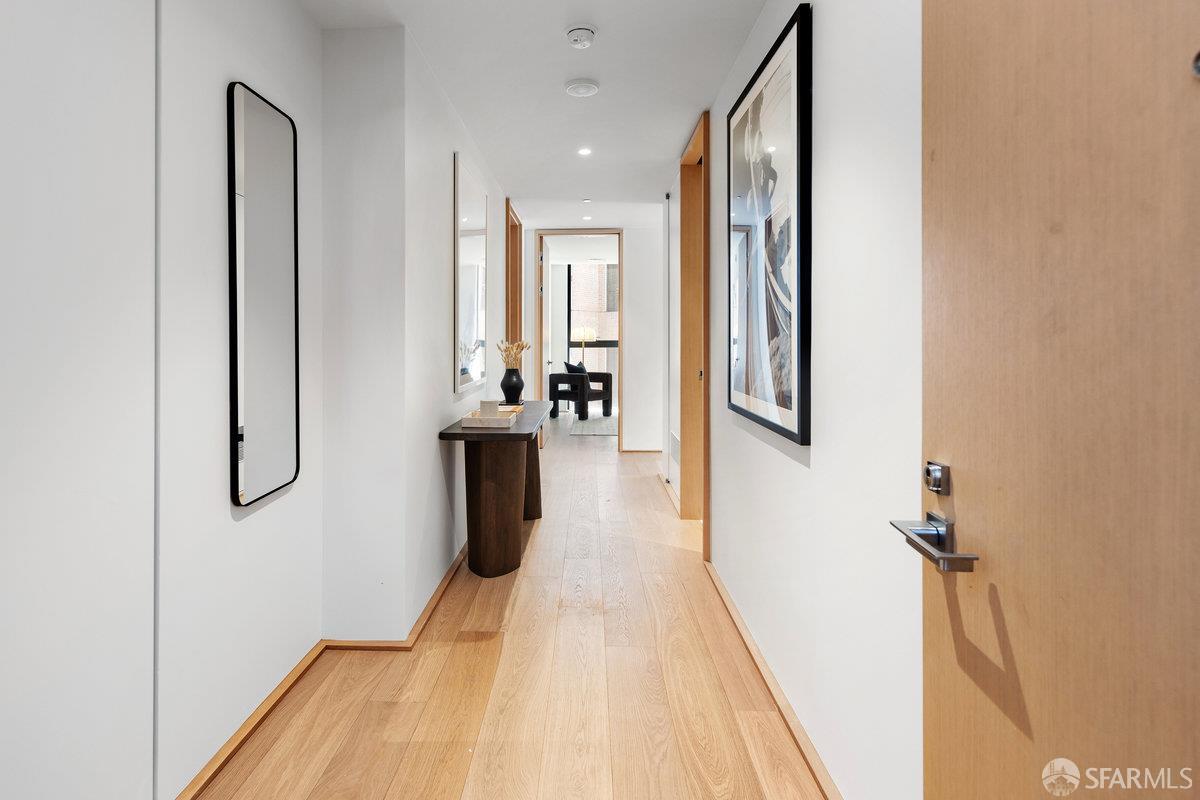 1 Steuart UNIT 1704, San Francisco, CA, 94105