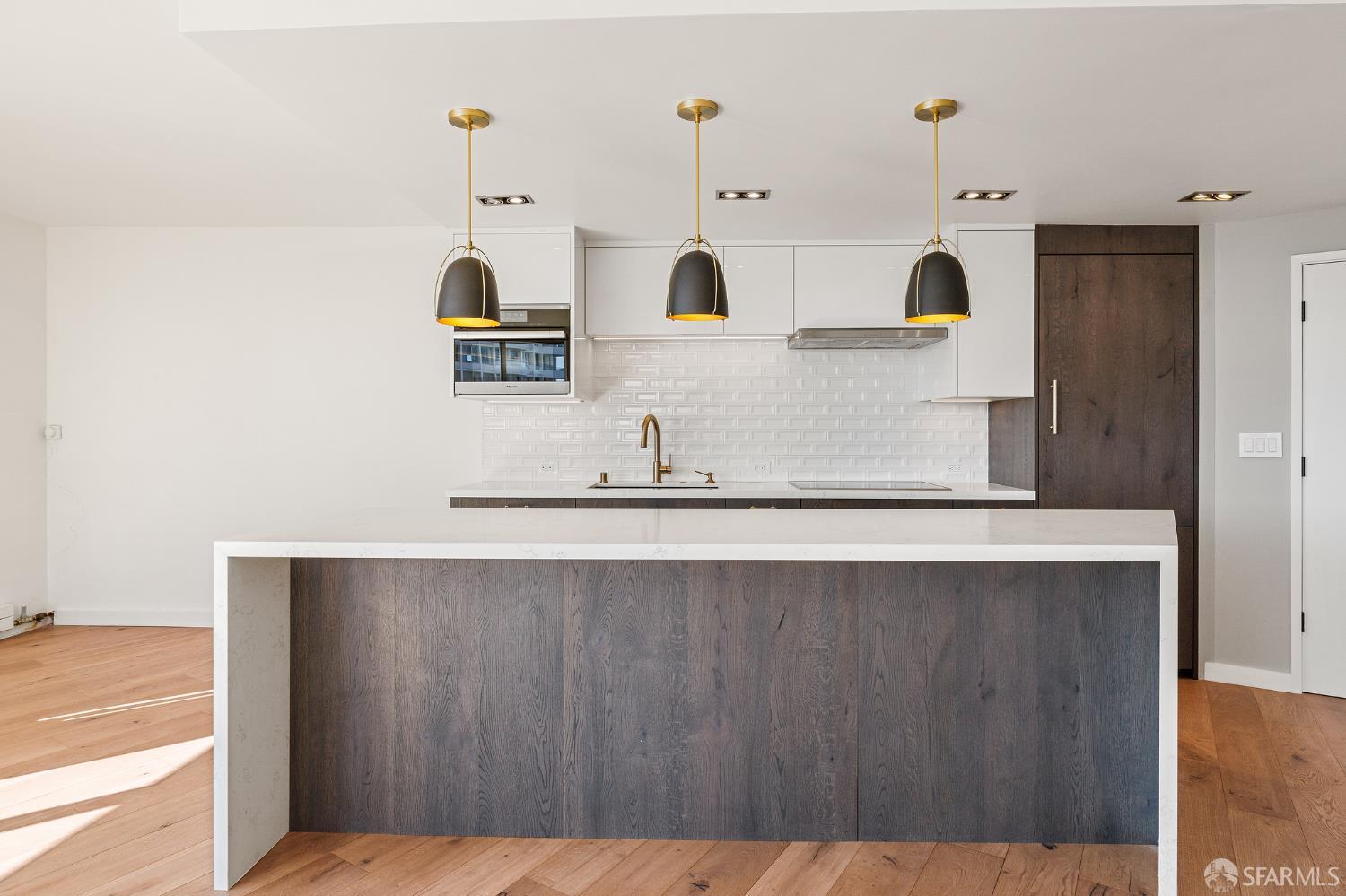 Detail Gallery Image 3 of 14 For 1200 Gough St 9e,  San Francisco,  CA 94109 - 1 Beds | 1 Baths