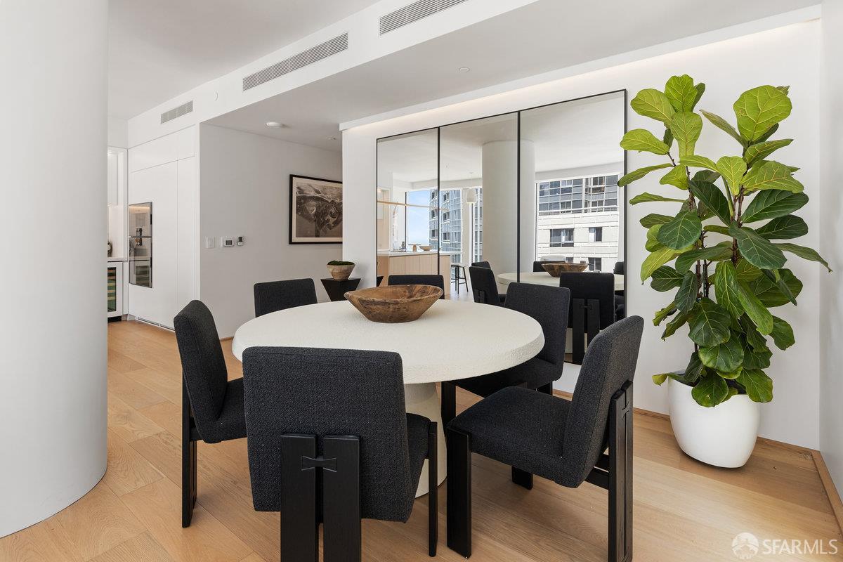 Detail Gallery Image 9 of 42 For 1 Steuart Ln #1704,  San Francisco,  CA 94105 - 2 Beds | 2 Baths