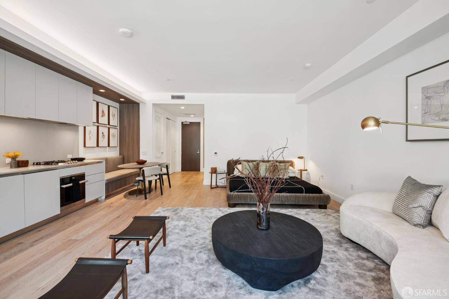 Detail Gallery Image 6 of 49 For 1 Bristol Ct #202,  San Francisco,  CA 94130 - 0 Beds | 1 Baths