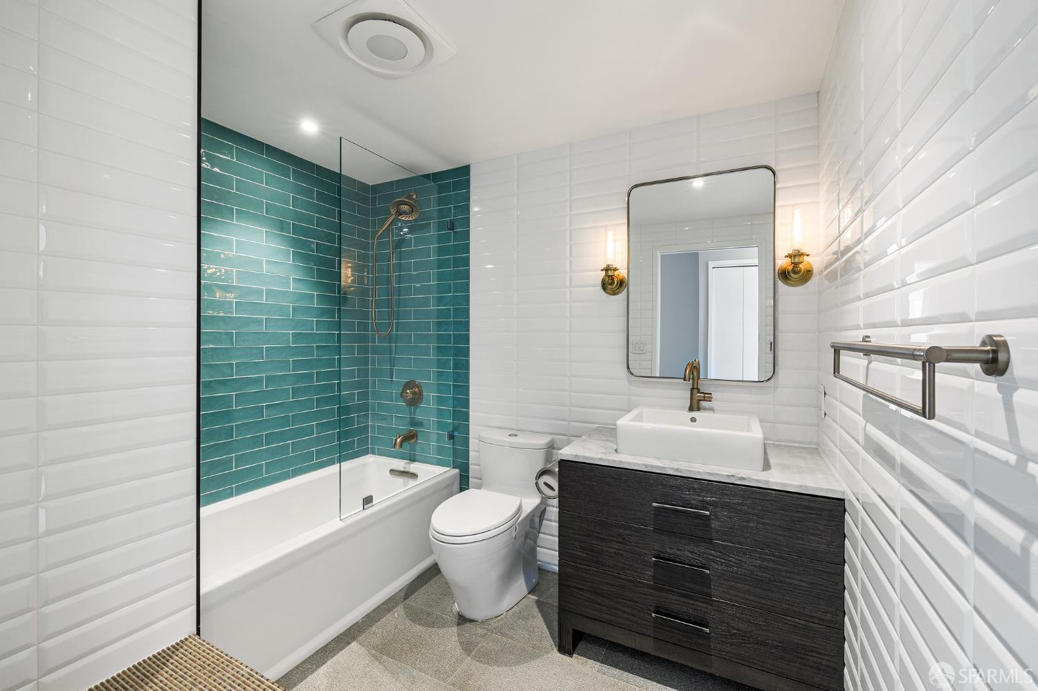 Detail Gallery Image 9 of 14 For 1200 Gough St 9e,  San Francisco,  CA 94109 - 1 Beds | 1 Baths