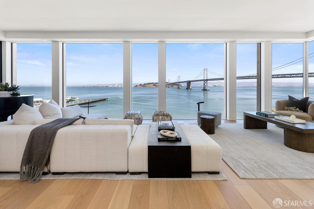 Detail Gallery Image 6 of 73 For 1 Steuart Ln #801,  San Francisco,  CA 94105 - 3 Beds | 3 Baths