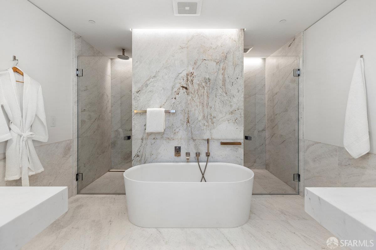 Detail Gallery Image 22 of 42 For 1 Steuart Ln #1704,  San Francisco,  CA 94105 - 2 Beds | 2 Baths