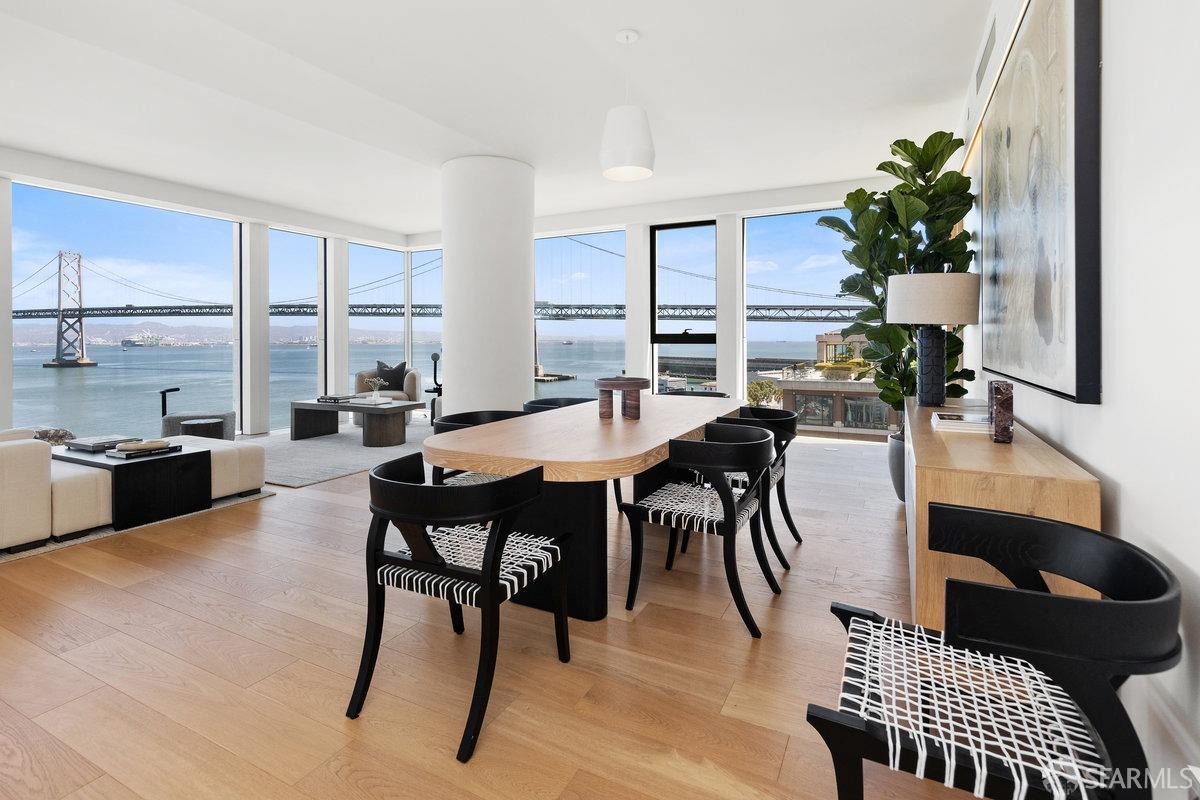 Detail Gallery Image 23 of 73 For 1 Steuart Ln #801,  San Francisco,  CA 94105 - 3 Beds | 3 Baths