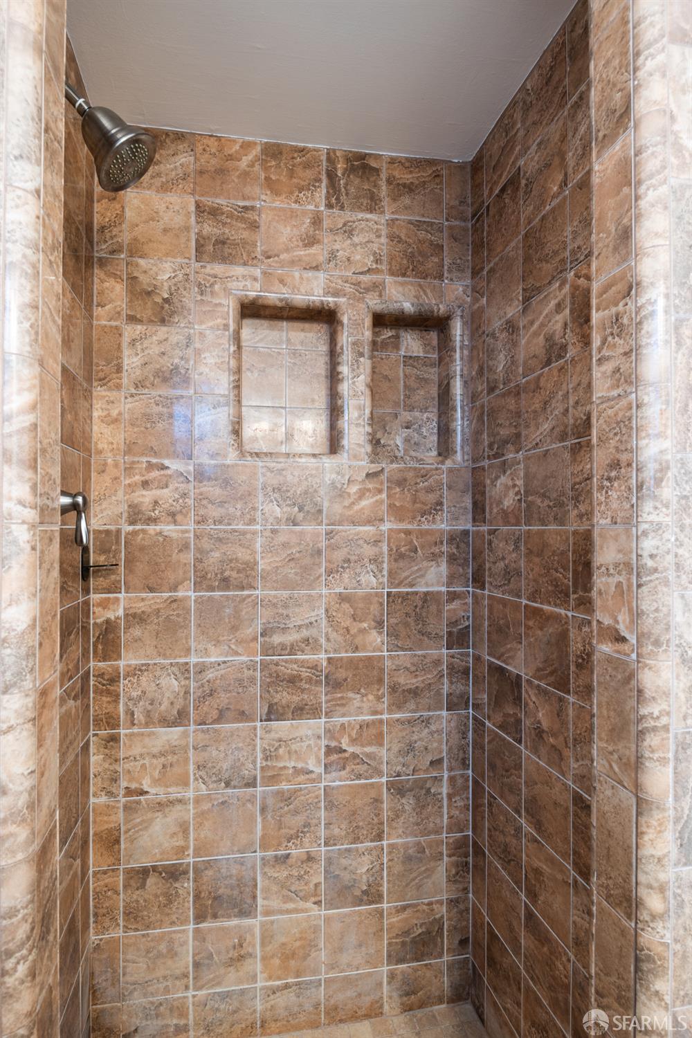 Detail Gallery Image 27 of 33 For 15 Garden St, Redwood City,  CA 94063 - 4 Beds | 2 Baths