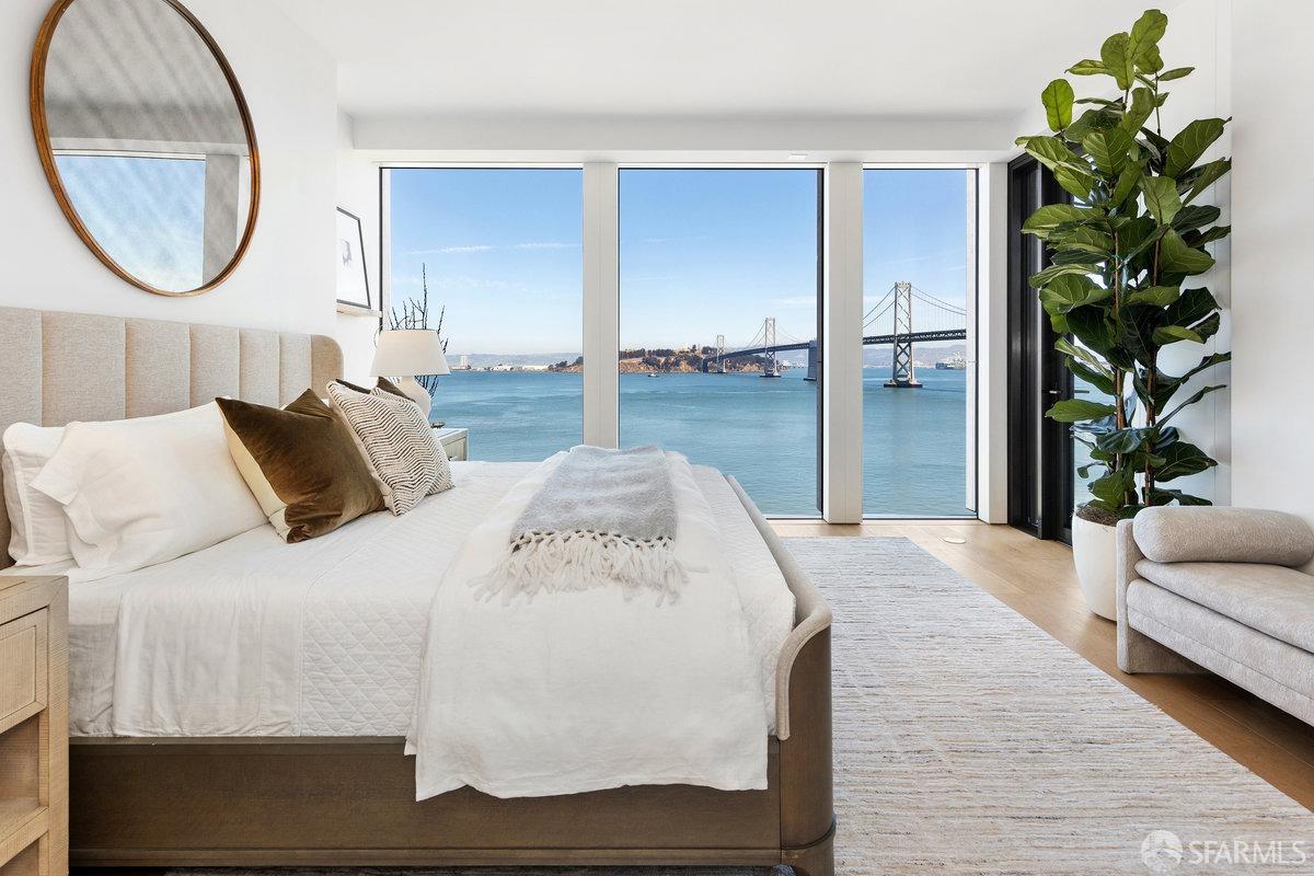 Detail Gallery Image 33 of 73 For 1 Steuart Ln #801,  San Francisco,  CA 94105 - 3 Beds | 3 Baths