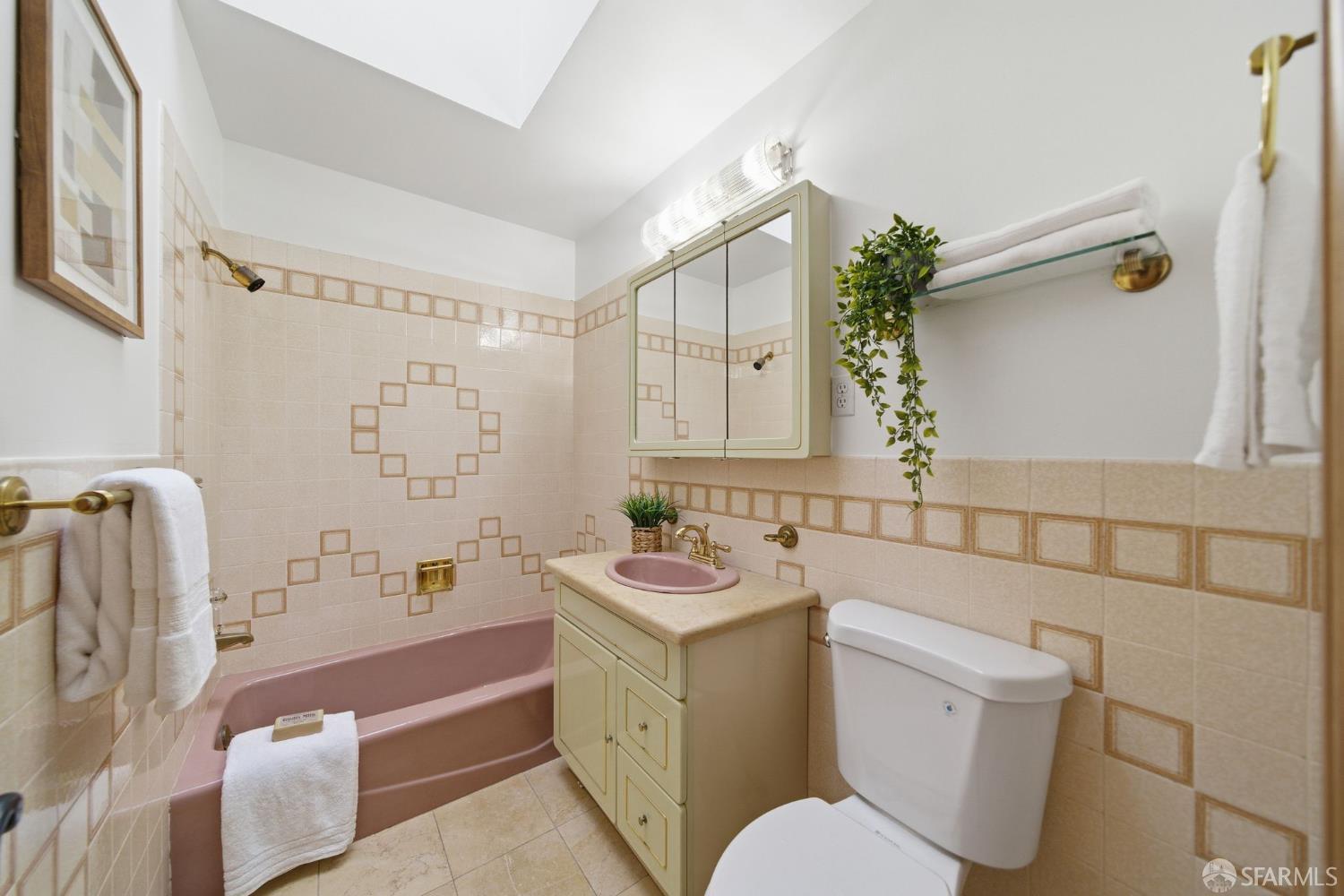 Detail Gallery Image 25 of 61 For 1266 47th Ave, San Francisco,  CA 94122 - 3 Beds | 1 Baths