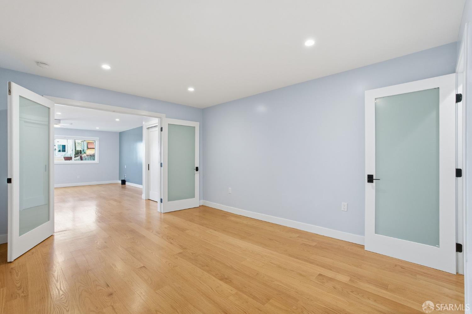 Detail Gallery Image 7 of 54 For 76 Getz St, San Francisco,  CA 94112 - 3 Beds | 2 Baths