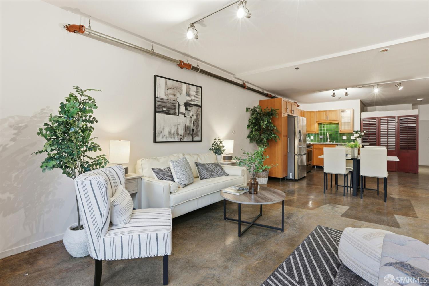 Detail Gallery Image 41 of 51 For 725 Florida St #4,  San Francisco,  CA 94110 - 2 Beds | 2/1 Baths