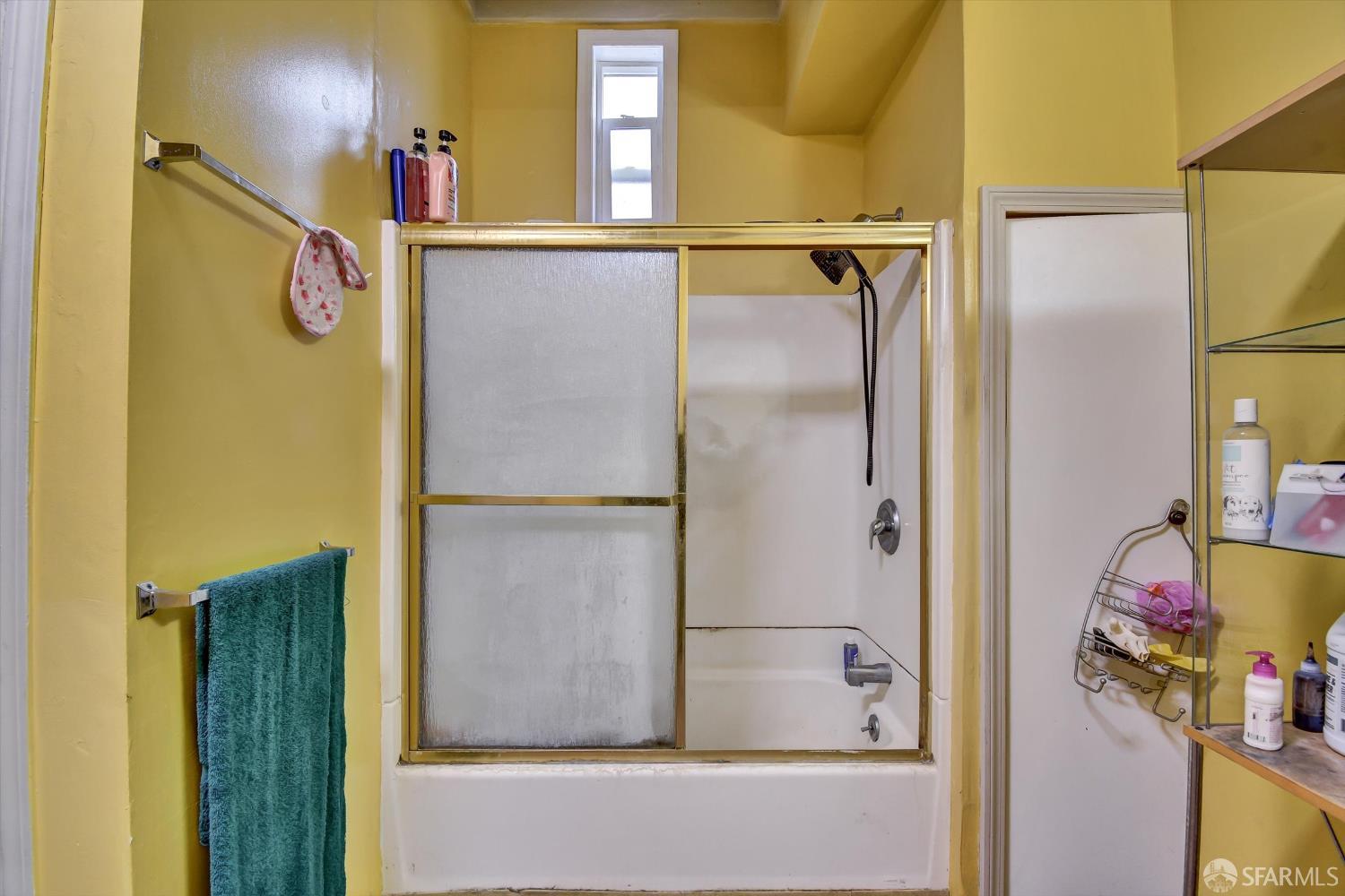 Detail Gallery Image 51 of 71 For 418 Haight St, San Francisco,  CA 94117 - – Beds | – Baths