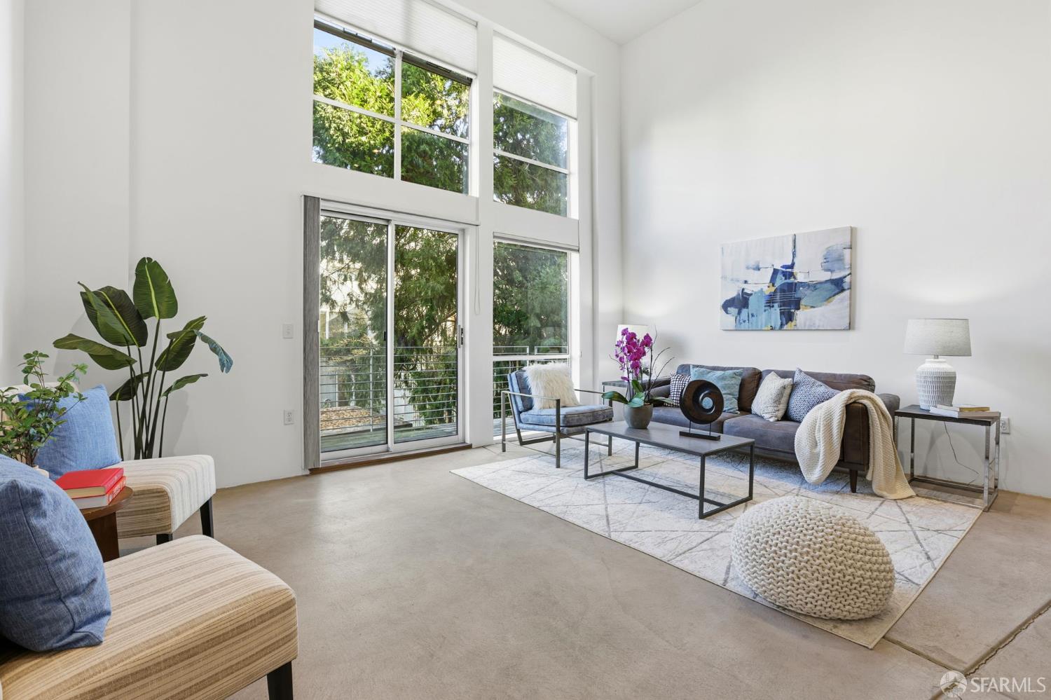 Detail Gallery Image 9 of 51 For 725 Florida St #4,  San Francisco,  CA 94110 - 2 Beds | 2/1 Baths