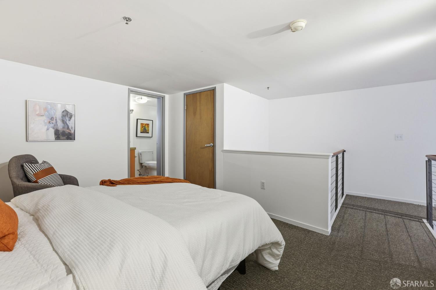 Detail Gallery Image 24 of 51 For 725 Florida St #4,  San Francisco,  CA 94110 - 2 Beds | 2/1 Baths