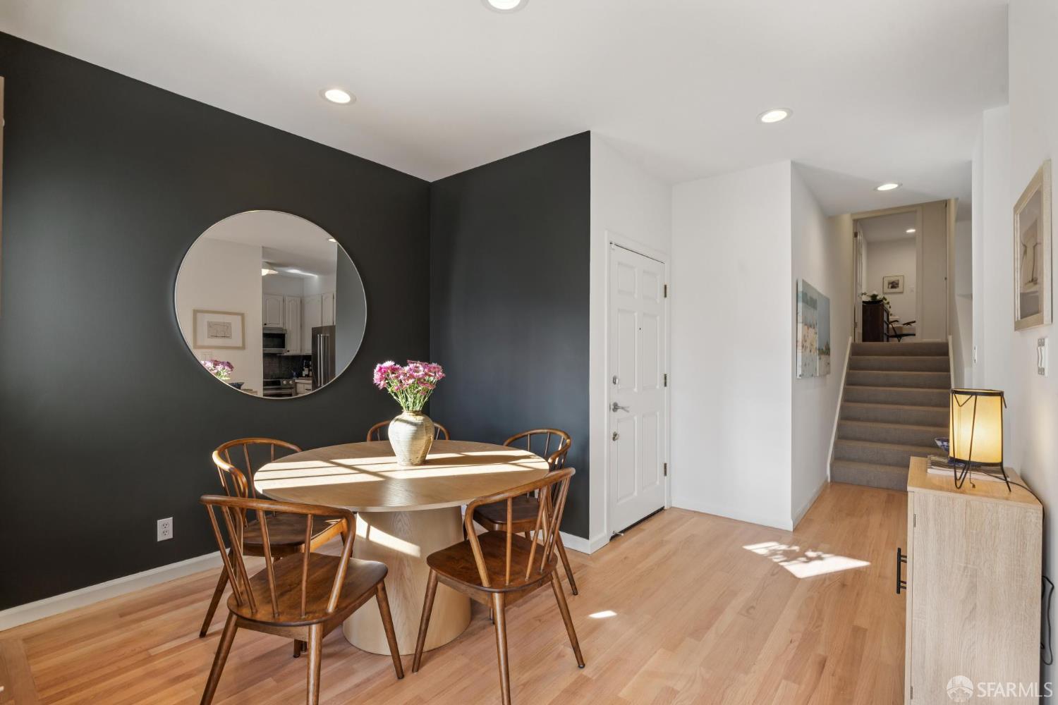 Detail Gallery Image 10 of 46 For 4322 17th St a,  San Francisco,  CA 94114 - 3 Beds | 3 Baths