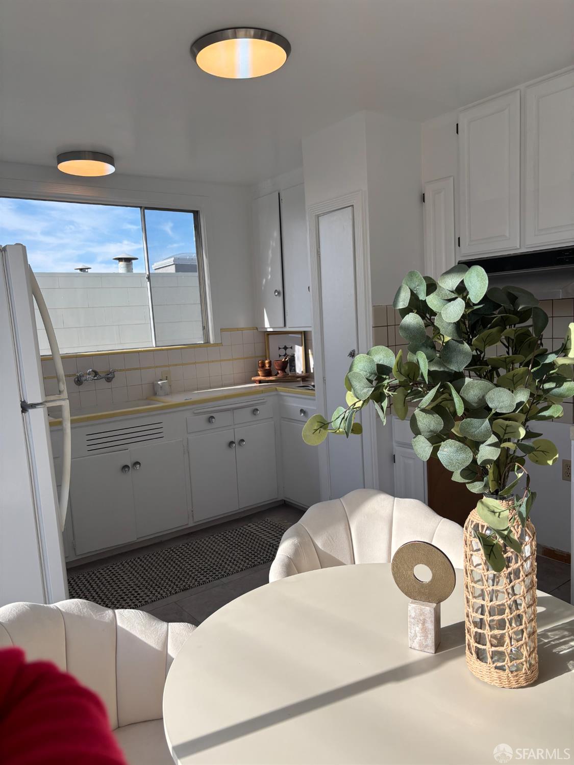 Detail Gallery Image 16 of 21 For 2195 34th Ave, San Francisco,  CA 94116 - 3 Beds | 1 Baths