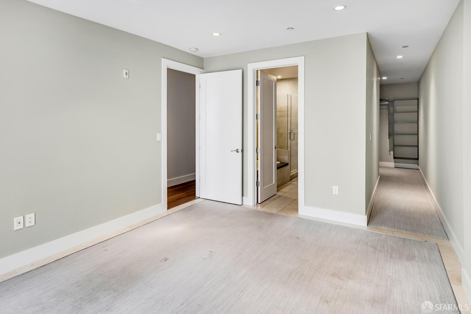 Detail Gallery Image 15 of 23 For 420 Bay St a,  San Francisco,  CA 94133 - 2 Beds | 2 Baths