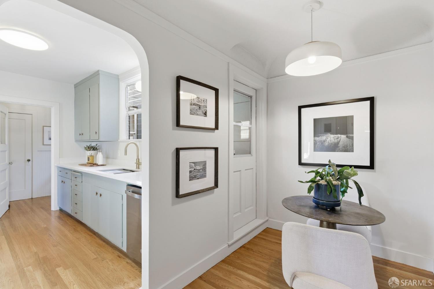 Detail Gallery Image 11 of 28 For 451 Huron Ave, San Francisco,  CA 94112 - 2 Beds | 1 Baths