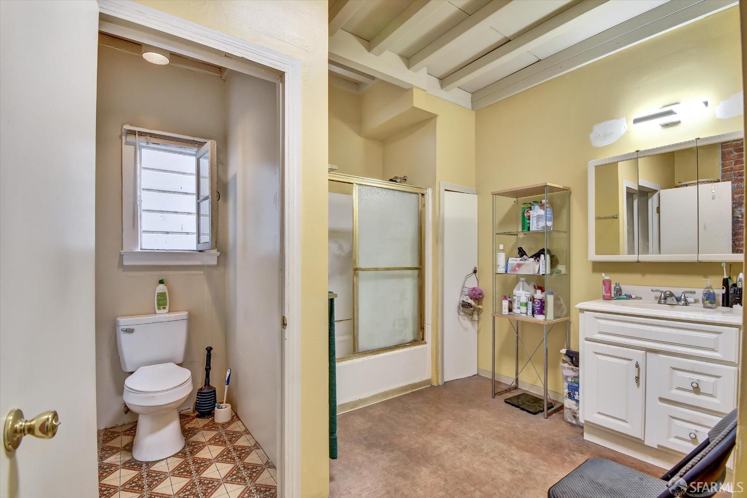 Detail Gallery Image 50 of 71 For 418 Haight St, San Francisco,  CA 94117 - – Beds | – Baths