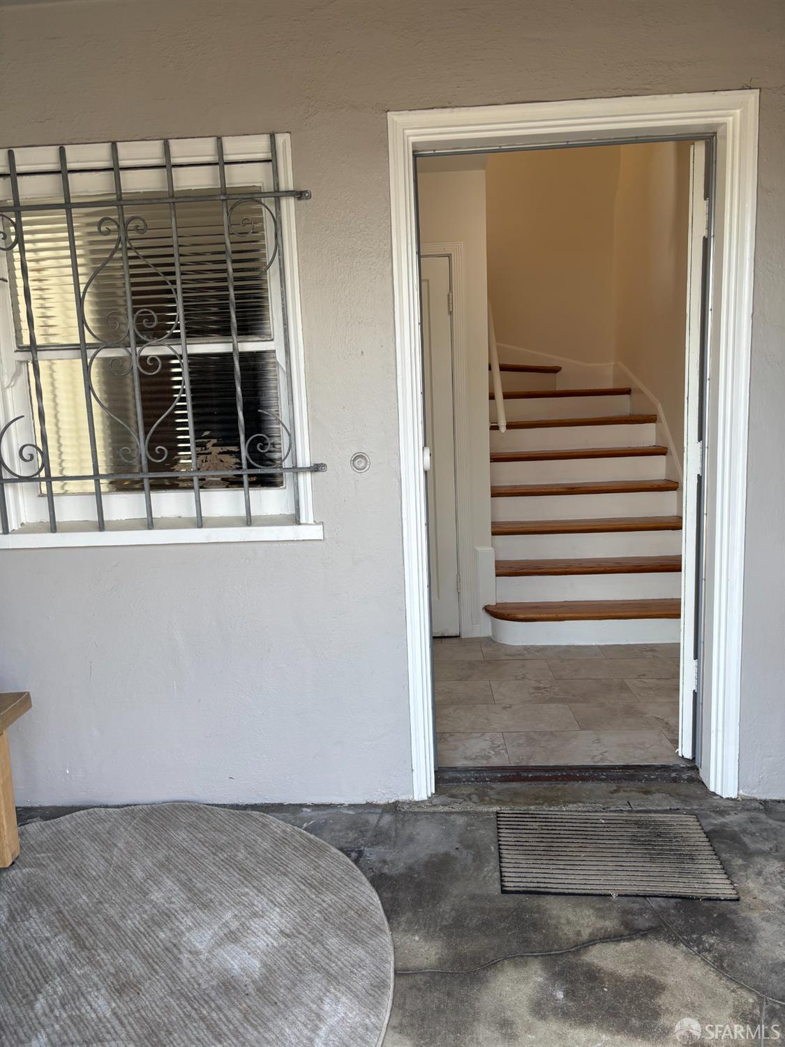 Detail Gallery Image 4 of 21 For 2195 34th Ave, San Francisco,  CA 94116 - 3 Beds | 1 Baths