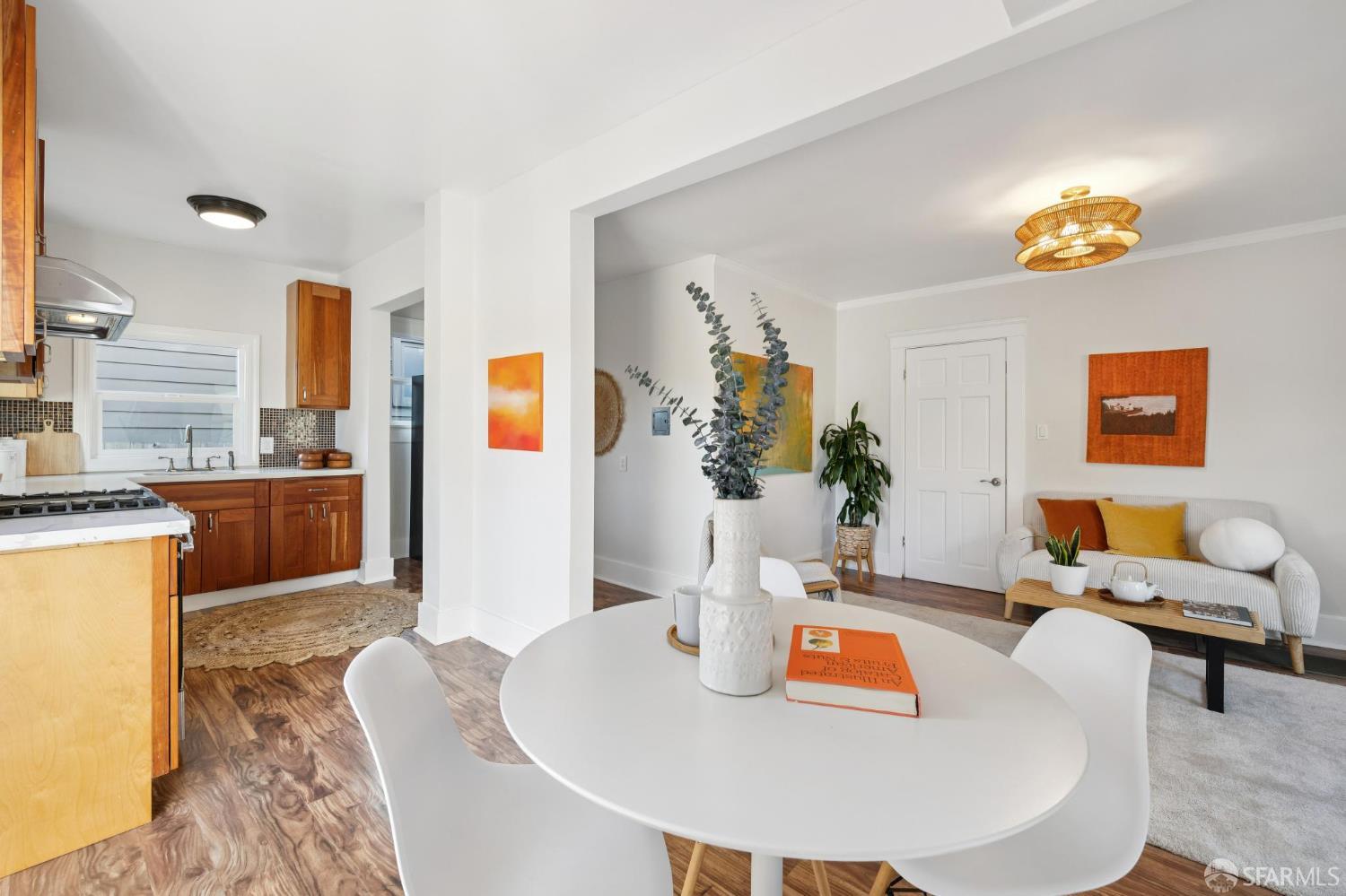 Detail Gallery Image 25 of 36 For 1314 Mound St, Alameda,  CA 94501 - 3 Beds | 2 Baths