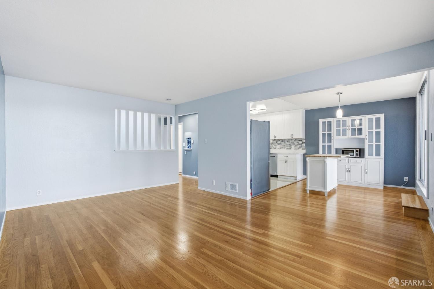 Detail Gallery Image 17 of 54 For 76 Getz St, San Francisco,  CA 94112 - 3 Beds | 2 Baths