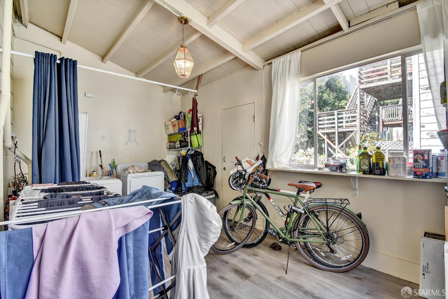 Detail Gallery Image 40 of 71 For 418 Haight St, San Francisco,  CA 94117 - – Beds | – Baths