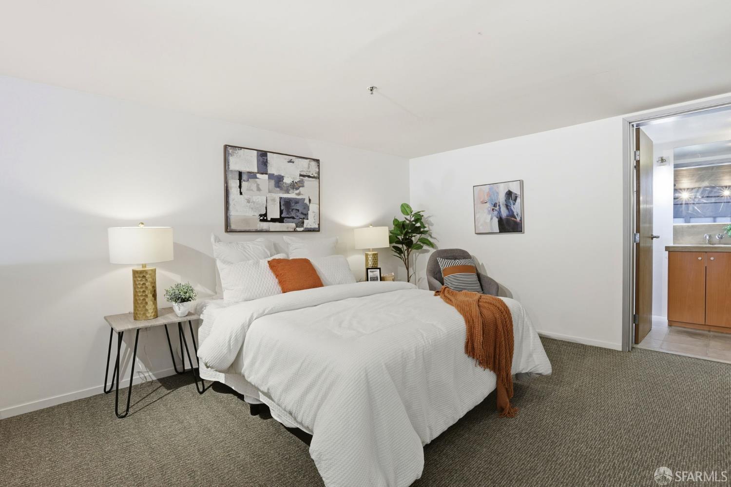 Detail Gallery Image 23 of 51 For 725 Florida St #4,  San Francisco,  CA 94110 - 2 Beds | 2/1 Baths