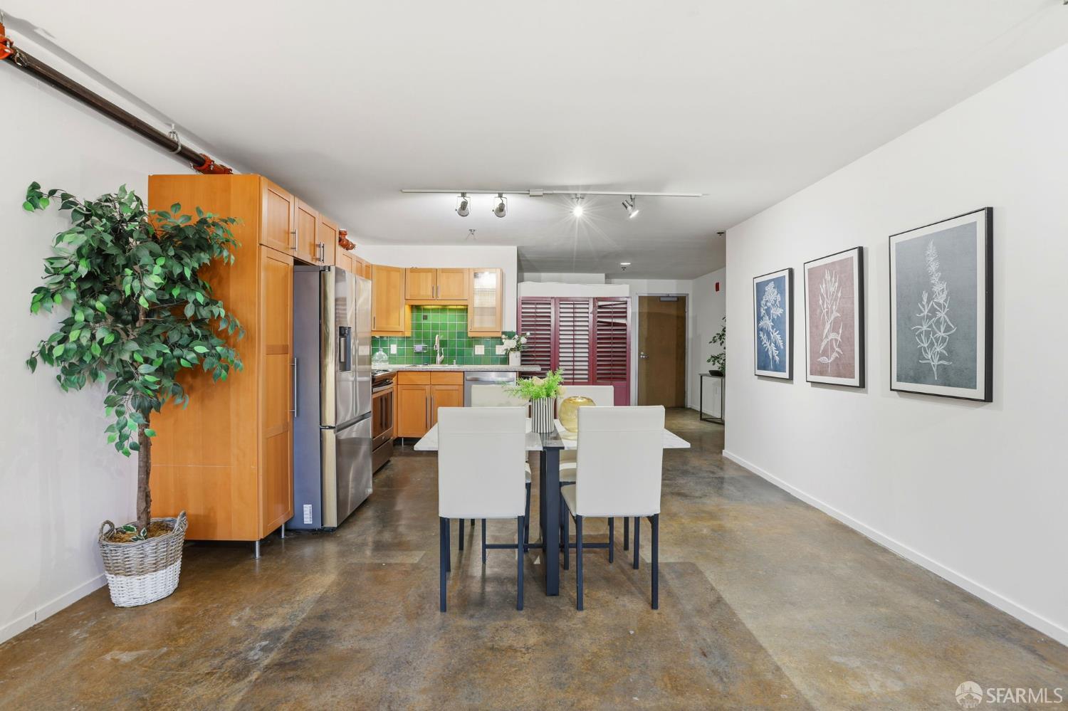 Detail Gallery Image 36 of 51 For 725 Florida St #4,  San Francisco,  CA 94110 - 2 Beds | 2/1 Baths