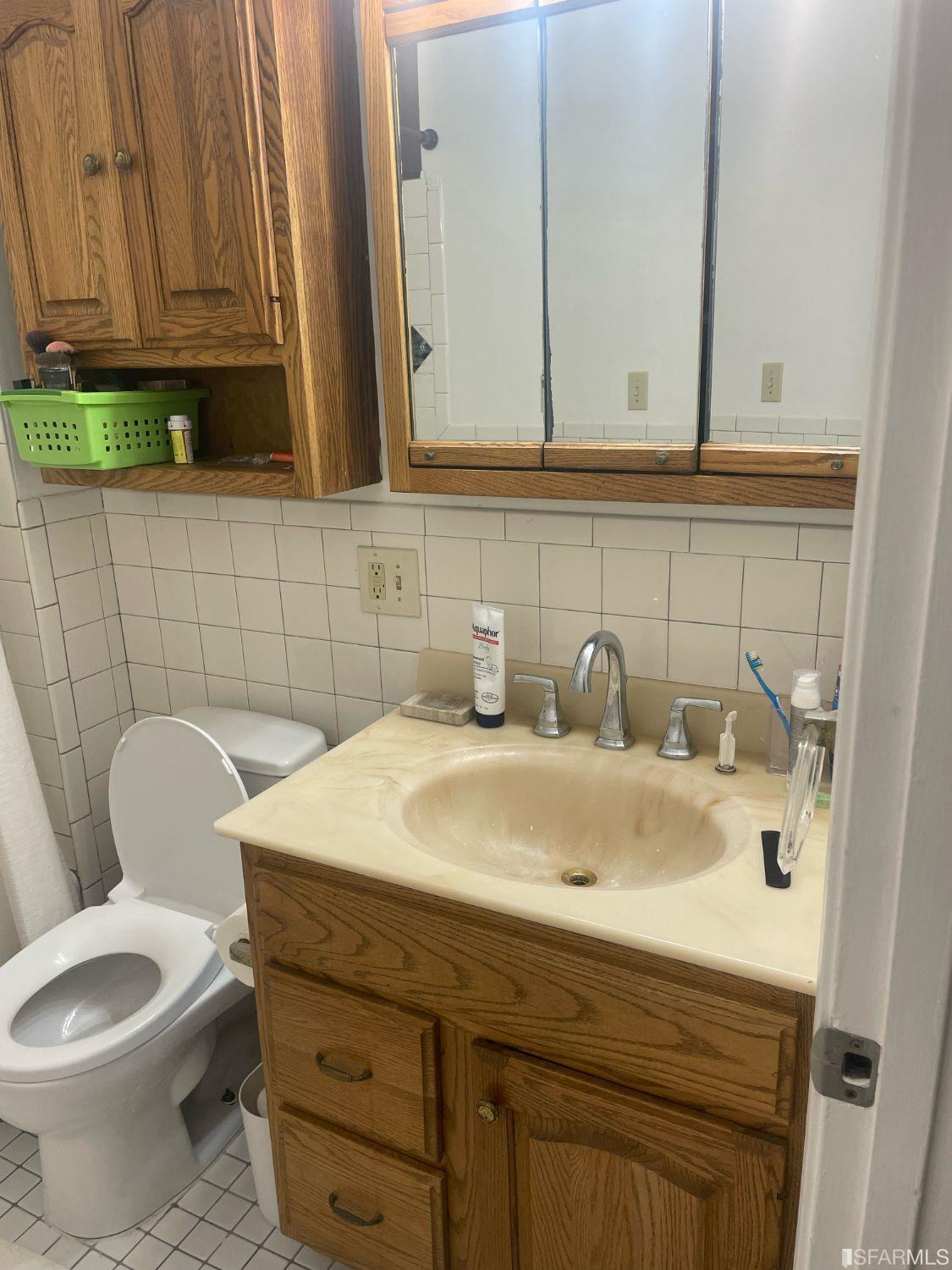 Detail Gallery Image 10 of 31 For 272 25th Ave, San Francisco,  CA 94121 - 2 Beds | 2 Baths