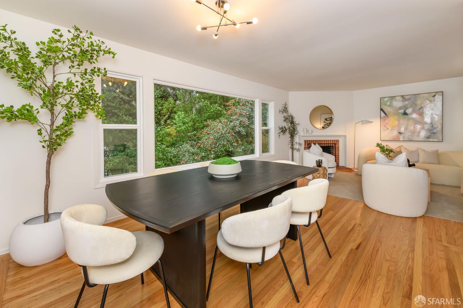 Detail Gallery Image 6 of 25 For 497 Dellbrook Ave, San Francisco,  CA 94131 - 3 Beds | 1 Baths