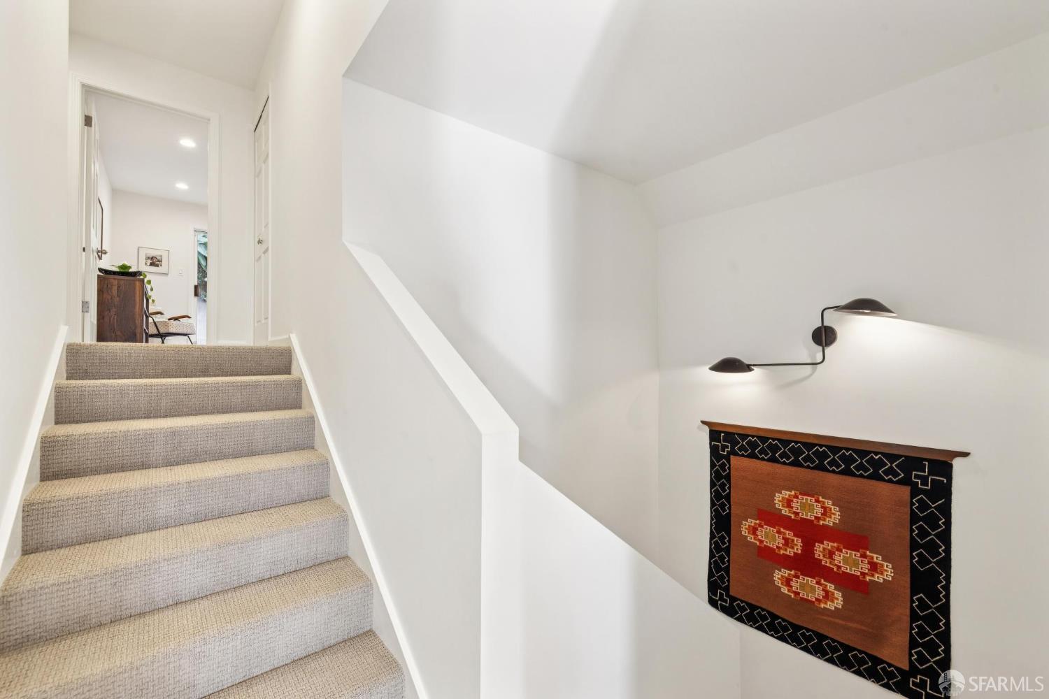 Detail Gallery Image 32 of 46 For 4322 17th St a,  San Francisco,  CA 94114 - 3 Beds | 3 Baths