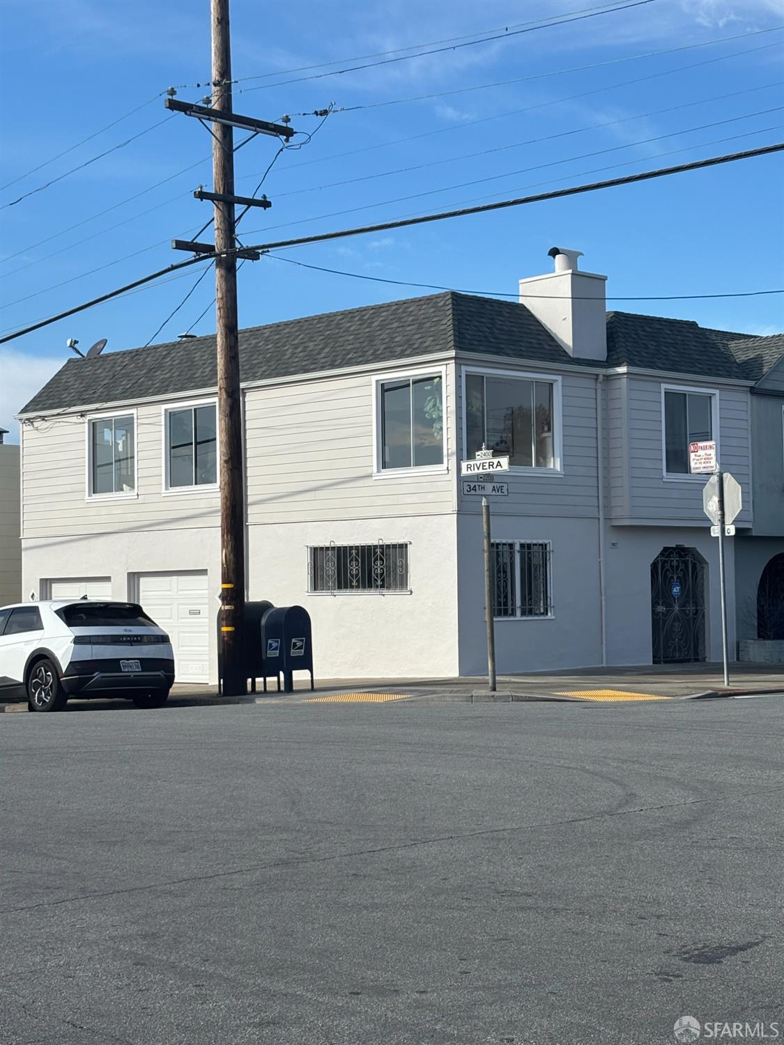 Detail Gallery Image 2 of 21 For 2195 34th Ave, San Francisco,  CA 94116 - 3 Beds | 1 Baths