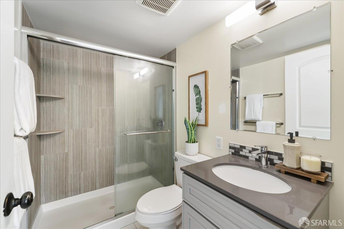 Detail Gallery Image 62 of 90 For 86 Hillview Ct, Daly City,  CA 94015 - 6 Beds | 4 Baths