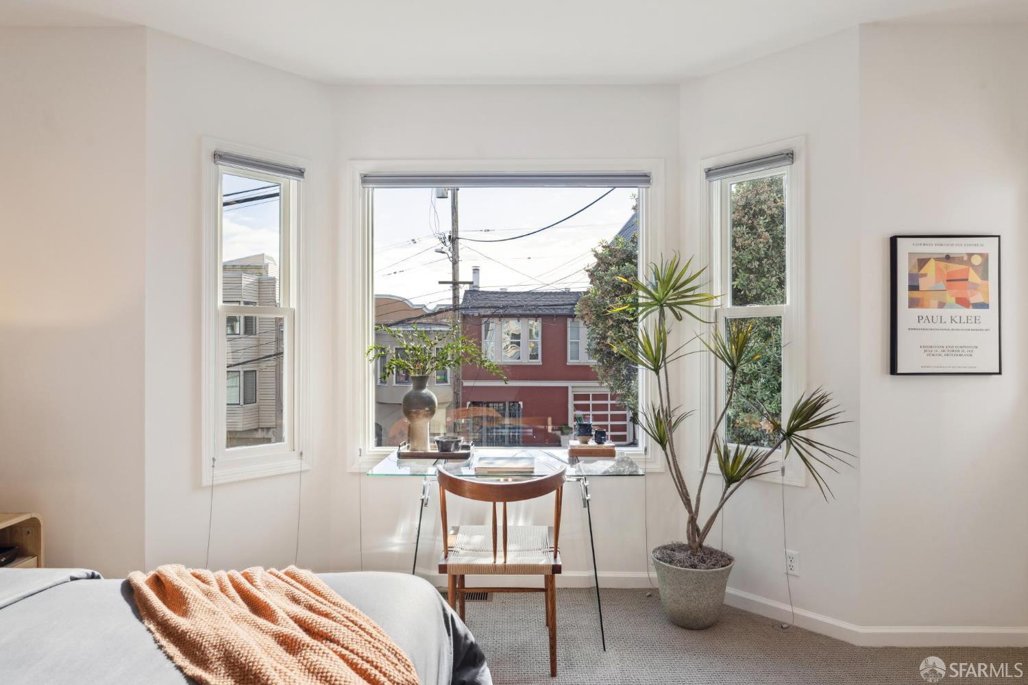 Detail Gallery Image 36 of 46 For 4322 17th St a,  San Francisco,  CA 94114 - 3 Beds | 3 Baths