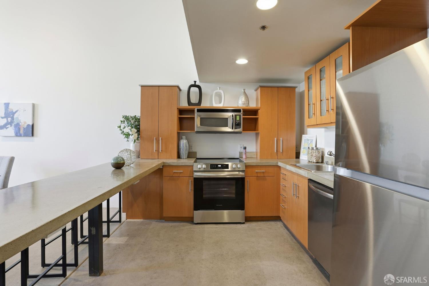 Detail Gallery Image 15 of 51 For 725 Florida St #4,  San Francisco,  CA 94110 - 2 Beds | 2/1 Baths
