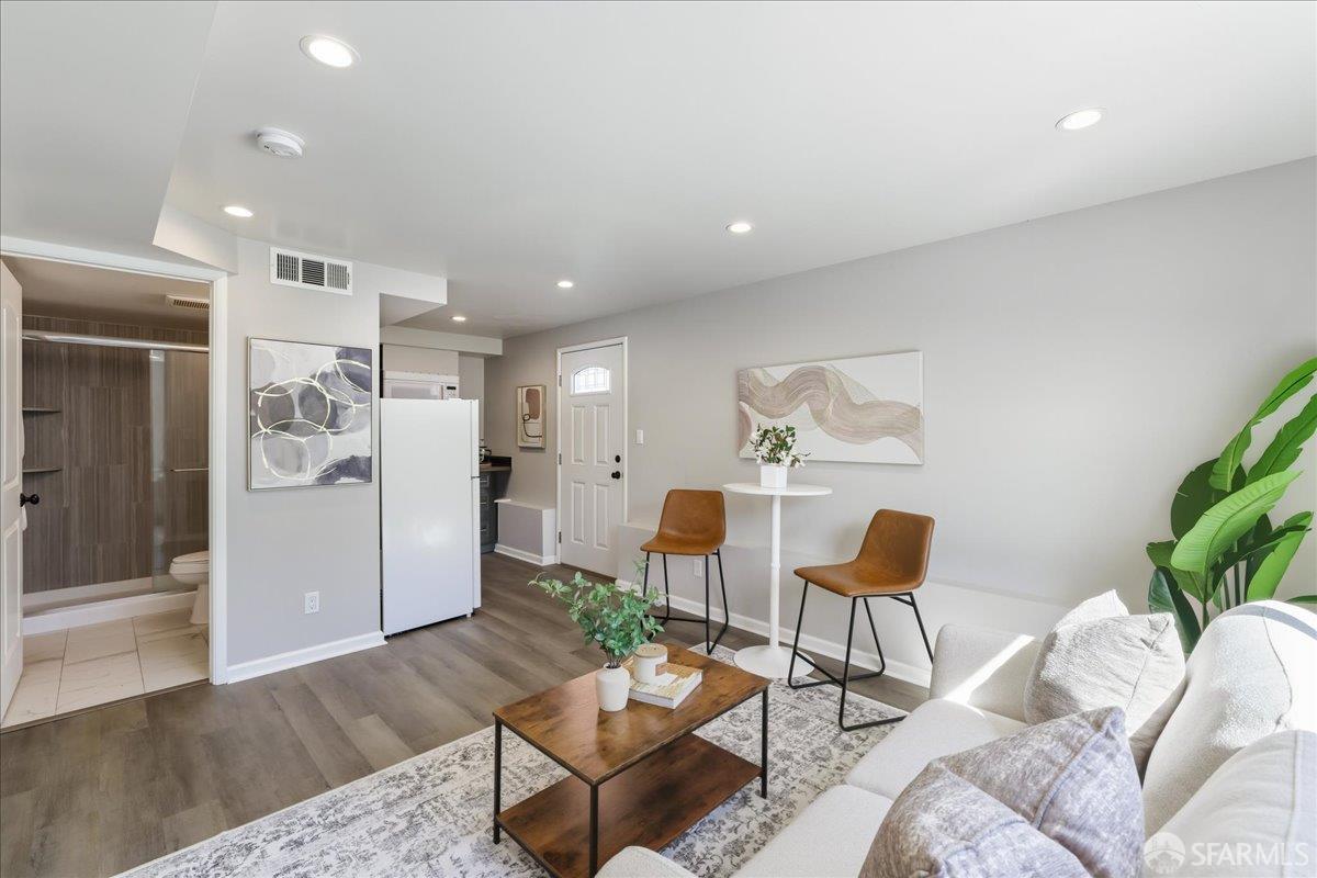 Detail Gallery Image 44 of 90 For 86 Hillview Ct, Daly City,  CA 94015 - 6 Beds | 4 Baths