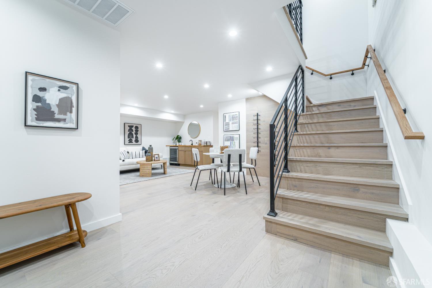 Detail Gallery Image 27 of 90 For 3419 Ulloa St, San Francisco,  CA 94116 - 4 Beds | 4 Baths