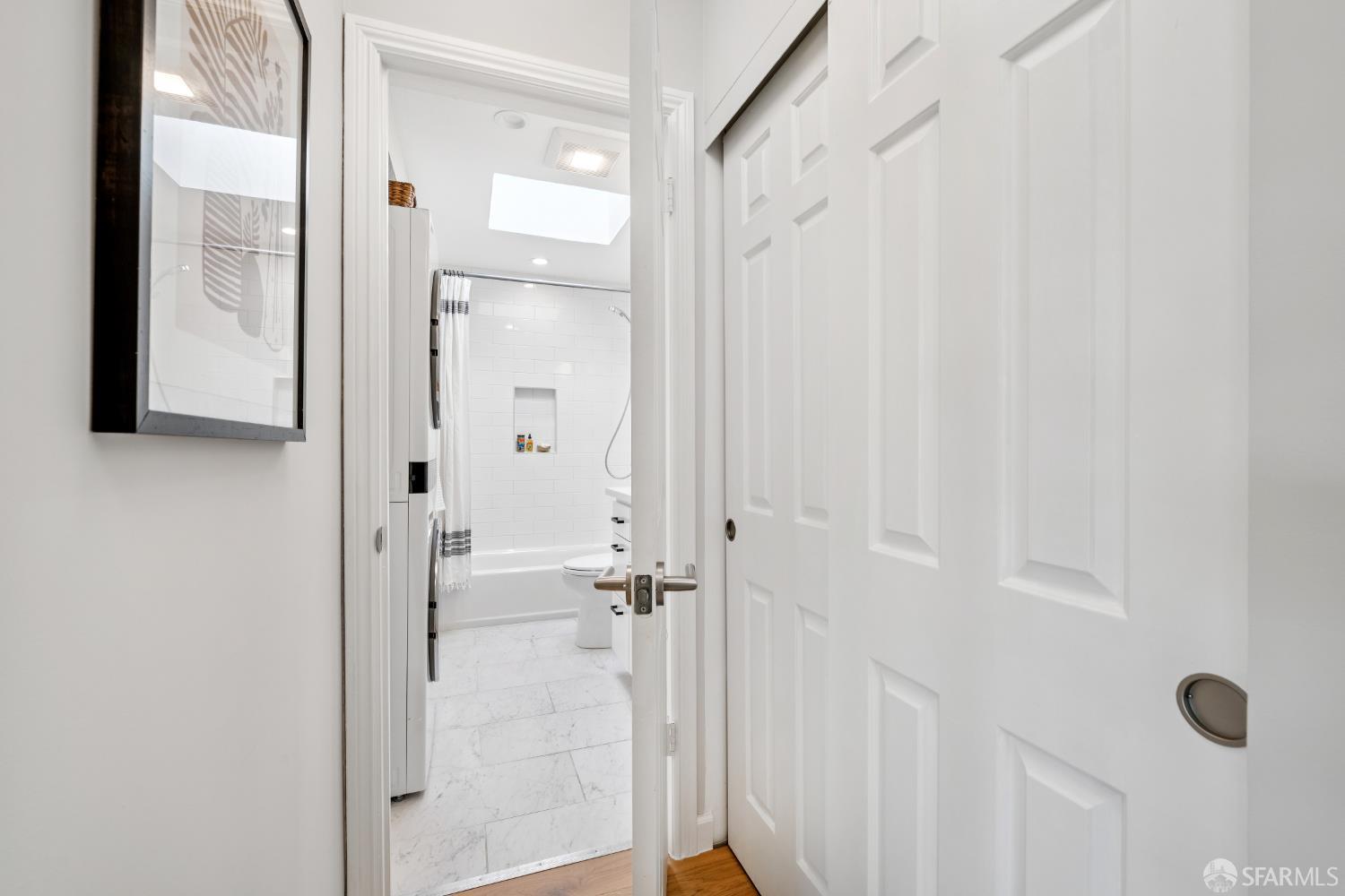 Photo #21: 426094047 Listing: Photo #21