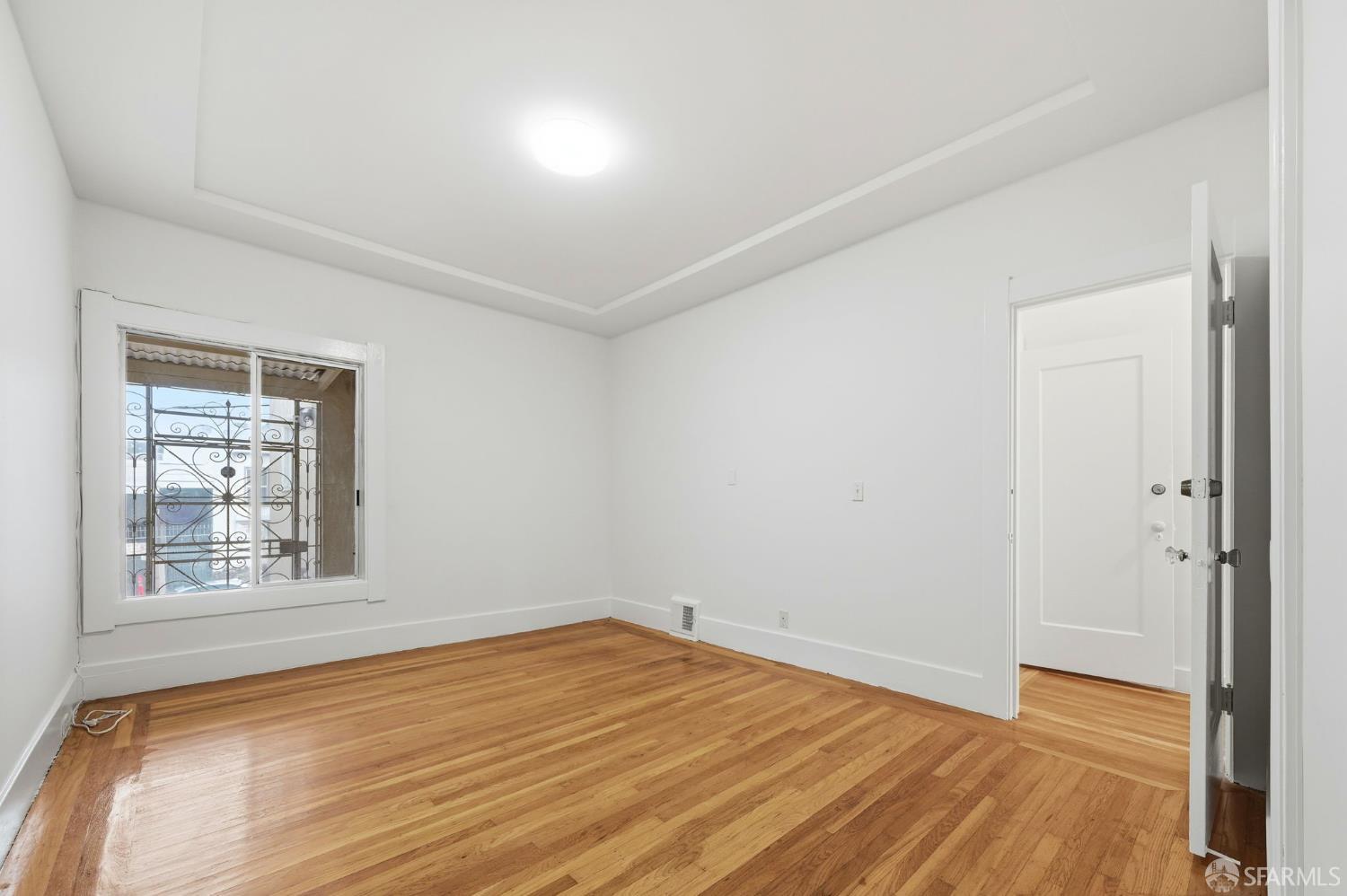 Detail Gallery Image 17 of 30 For 112 Ellington Ave, San Francisco,  CA 94112 - 2 Beds | 1 Baths