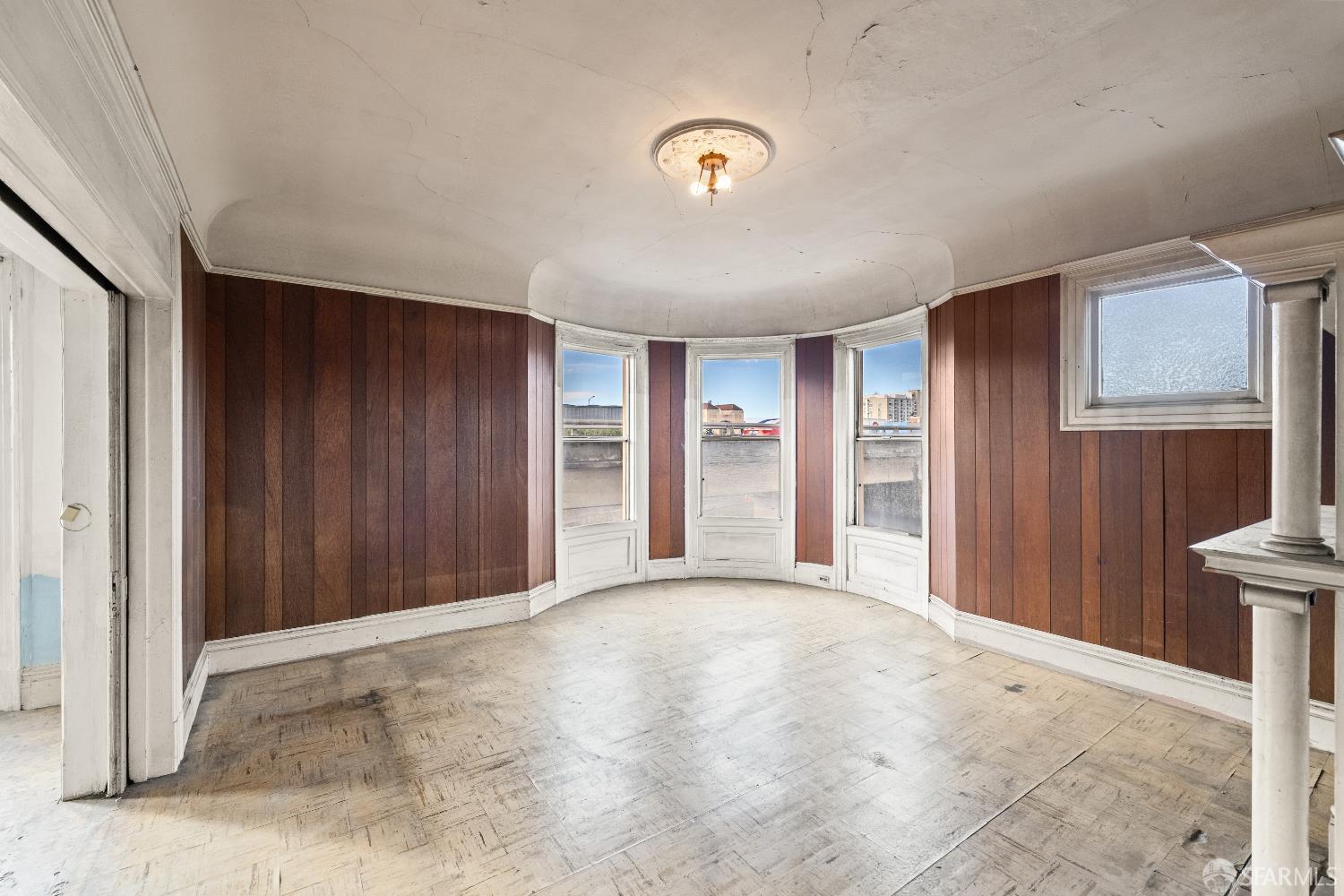 Detail Gallery Image 6 of 30 For 602 Alice St, Oakland,  CA 94607 - – Beds | – Baths