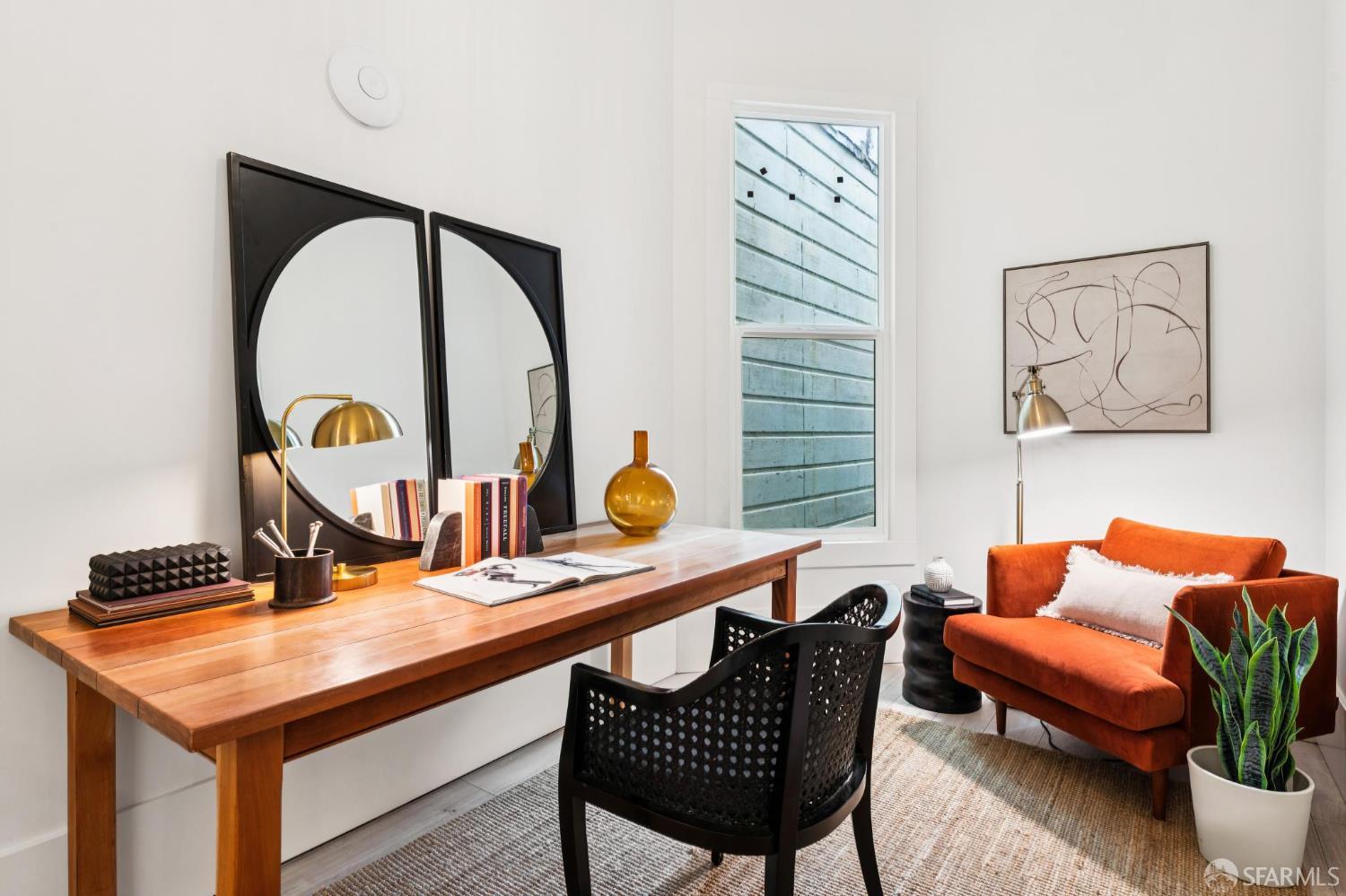 Detail Gallery Image 33 of 46 For 751 Capp St, San Francisco,  CA 94110 - 5 Beds | 3 Baths