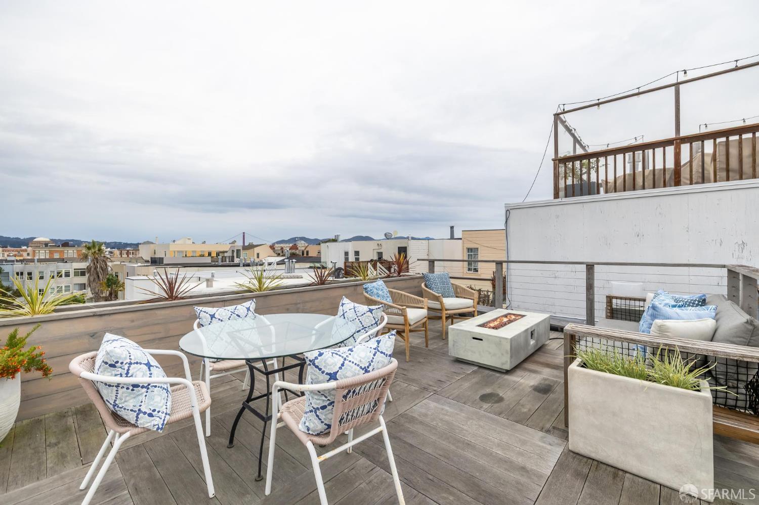 Detail Gallery Image 42 of 52 For 3641 Webster St, San Francisco,  CA 94123 - 2 Beds | 1/1 Baths