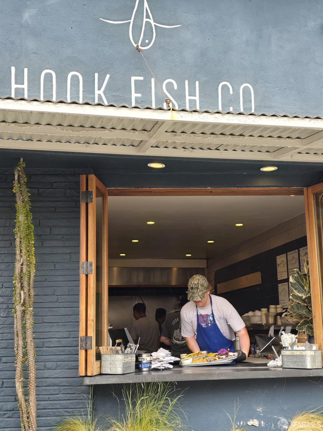 Detail Gallery Image 60 of 90 For 3419 Ulloa St, San Francisco,  CA 94116 - 4 Beds | 4 Baths