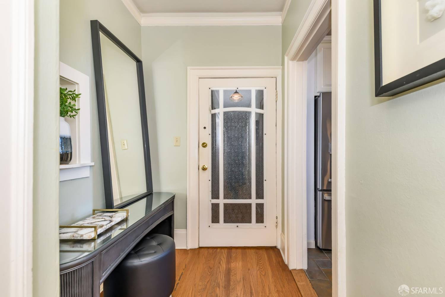 Detail Gallery Image 3 of 23 For 166 Palm Ave #4,  San Francisco,  CA 94118 - 2 Beds | 1 Baths
