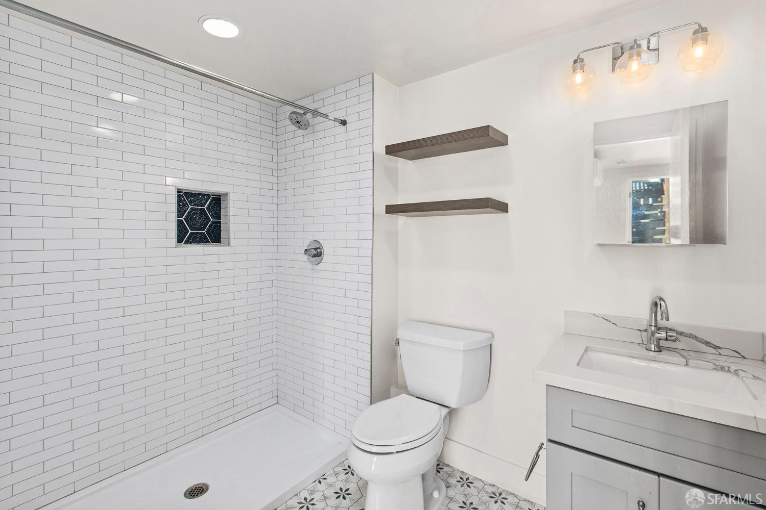 Detail Gallery Image 7 of 16 For 3763 Cesar Chavez St, San Francisco,  CA 94110 - – Beds | – Baths
